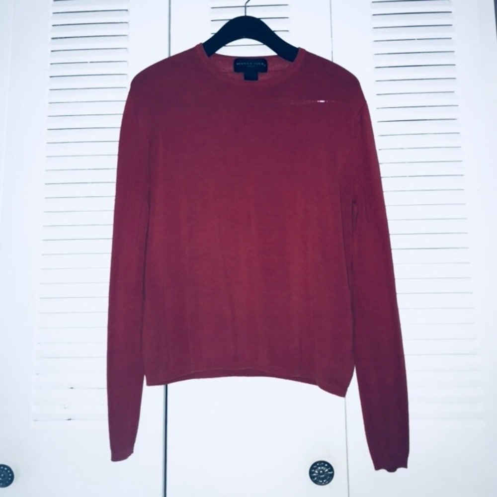 August Silk off-red Sweater